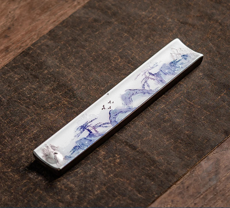 エレガントな陶器製香炉（お香立て皿）